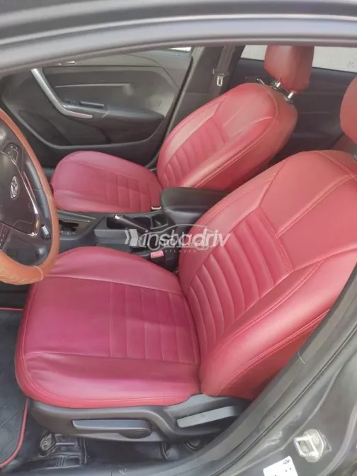 Chery Arrizo 5 2021 White Used for Sale - 7