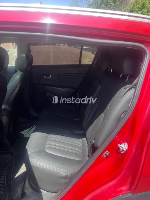 كيا سبورتاج 2012 أبيض مستعملة للبيع - 4