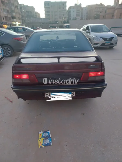 بيجو 405 1990 أبيض مستعملة للبيع - 1