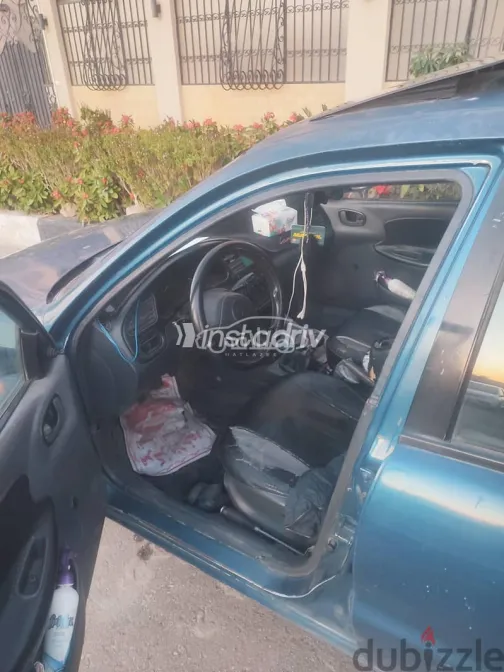 دايو لانوس 1999 أزرق غامق مستعملة للبيع - 5