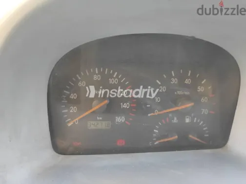 بى واى دى‬ فلاير 2005 أبيض مستعملة للبيع - 4