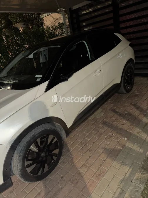 Opel Grandland 2021 White Used for Sale - 8