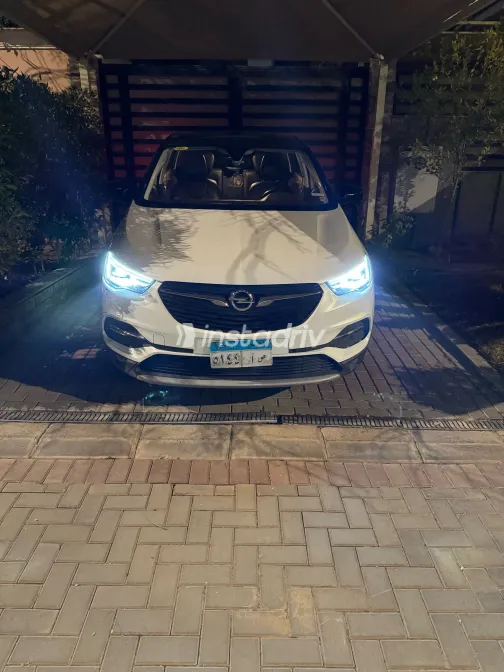Opel Grandland 2021 White Used for Sale - 10