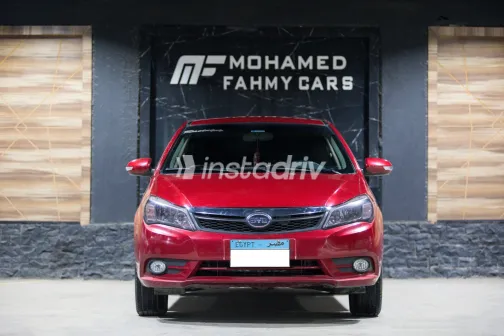 بى واى دى‬ F3 2025 أبيض مستعملة للبيع - 1