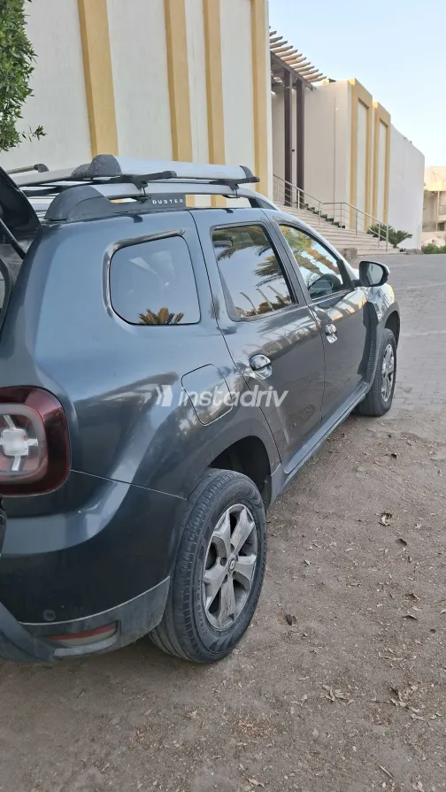 رينو داستر 2020 أبيض مستعملة للبيع - 4