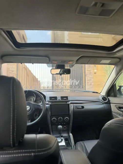 Mazda 3 2009 White Used for Sale - 4