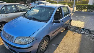 فيات بونتو 2009 أبيض مستعملة للبيع