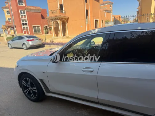 BMW X7 2020 White Used for Sale - 7