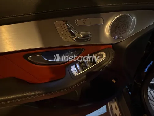 Mercedes GLC 300 2020 White Used for Sale - 1