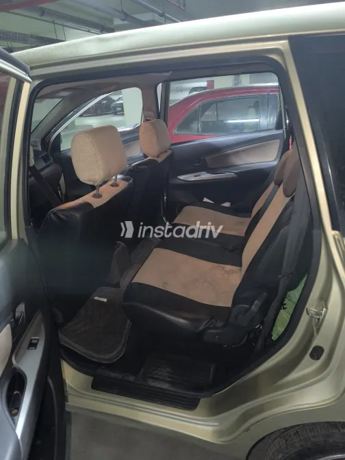 تويوتا افانزا 2016 أبيض مستعملة للبيع - 5