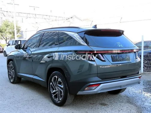 هيونداي توسان 2026 أبيض مستعملة للبيع - 3