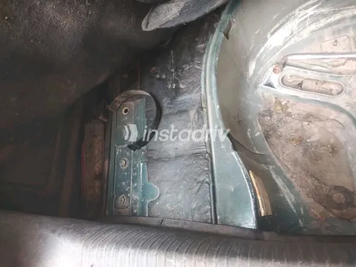 فولكس فاغن باسات 1998 أبيض مستعملة للبيع - 1