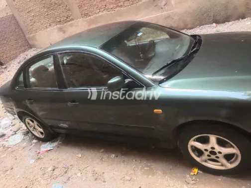 فولكس فاغن باسات 1998 أبيض مستعملة للبيع - 2