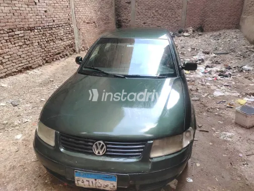 فولكس فاغن باسات 1998 أبيض مستعملة للبيع - 3