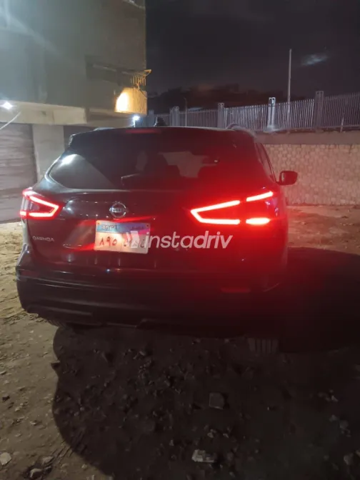 نيسان قشقاي 2019 أبيض مستعملة للبيع - 3