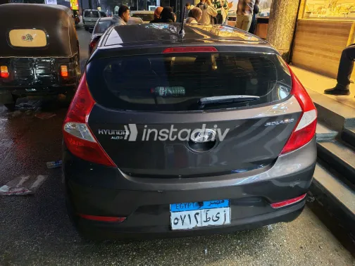 هيونداي سولاريس 2016 أبيض مستعملة للبيع - 5