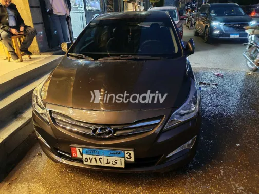 هيونداي سولاريس 2016 أبيض مستعملة للبيع - 10