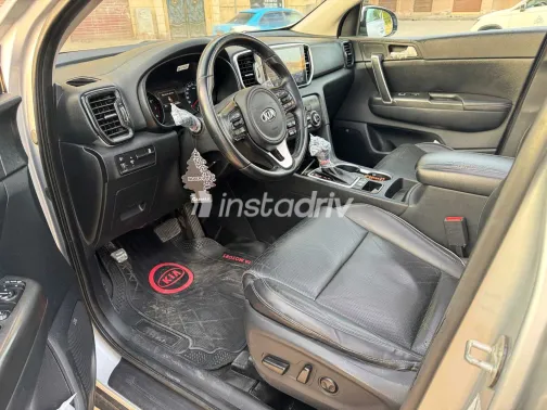 Kia Sportage 2017 White Used for Sale - 7