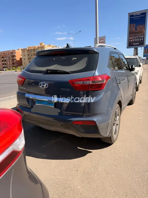 هيونداي كريتا 2017 أبيض مستعملة للبيع - 3