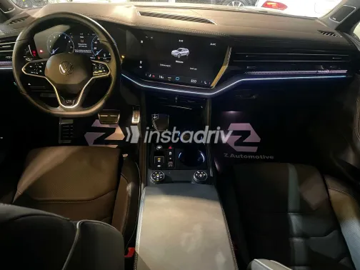 فولكس فاغن طوارق 2024 أبيض مستعملة للبيع - 7