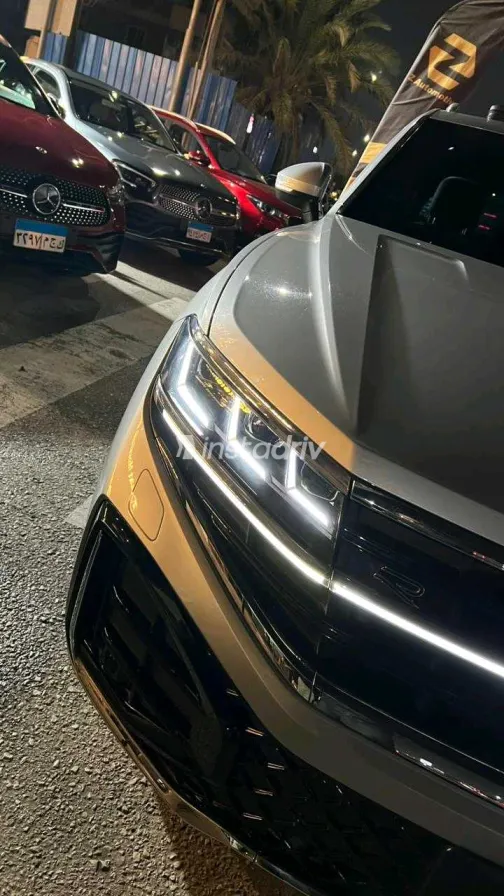 فولكس فاغن طوارق 2024 أبيض مستعملة للبيع - 9