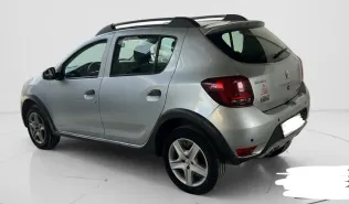 رينو سانديرو  ( ستيب  واى ) 2021 أبيض مستعملة للبيع