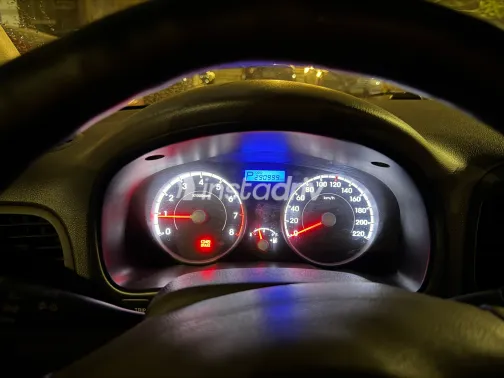 Hyundai Accent 2010 White Used for Sale - 3