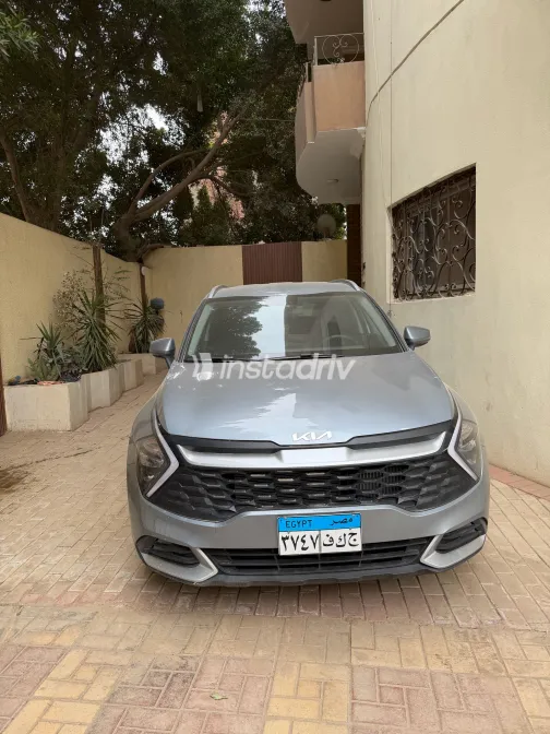 كيا سبورتاج 2025 أبيض مستعملة للبيع - 6