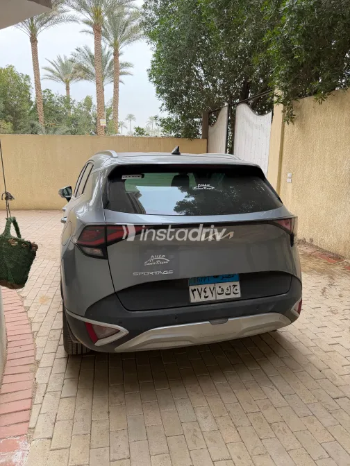 كيا سبورتاج 2025 أبيض مستعملة للبيع - 7