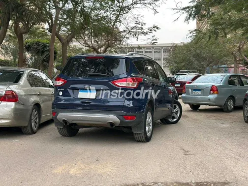 فورد كوجا 2015 أبيض مستعملة للبيع - 2