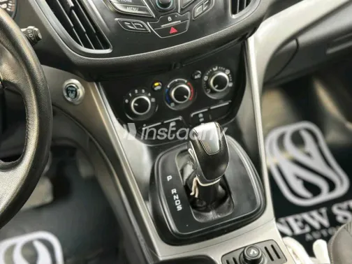 فورد كوجا 2015 أبيض مستعملة للبيع - 8