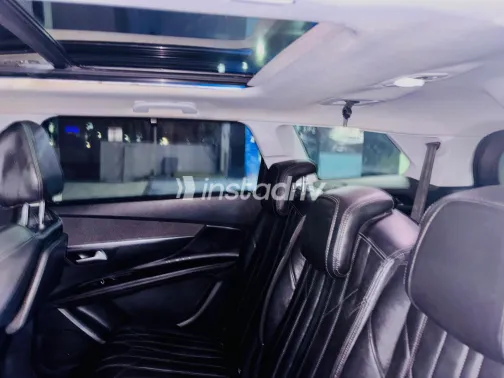 بيجو 5008 2019 أبيض مستعملة للبيع - 1