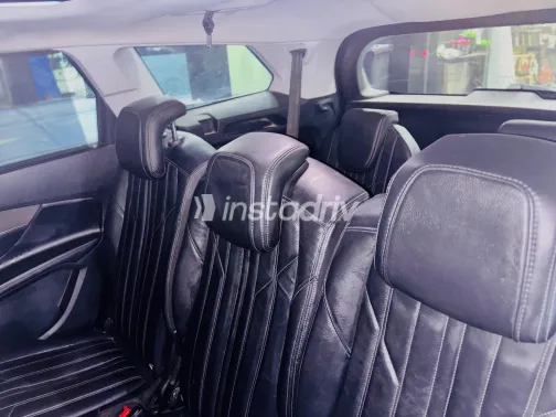 بيجو 5008 2019 أبيض مستعملة للبيع - 6