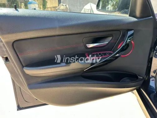 بي ام دبليو 316 2015 أزرق غامق مستعملة للبيع - 5