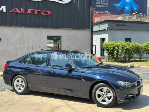 بي ام دبليو 316 2015 أزرق غامق مستعملة للبيع - 7