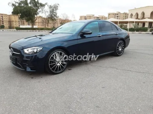 Mercedes E 200 AMG 2021 Black Used for Sale - 5