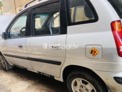 هيونداي ماتريكس 2002 فضي مستعملة للبيع - 7