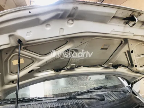 هيونداي ماتريكس 2002 فضي مستعملة للبيع - 9