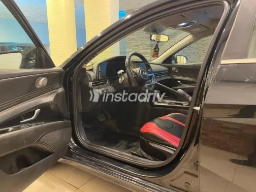Hyundai Elantra 2021 Black Used for Sale - 7