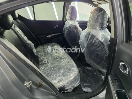 نيسان صنى 2021 أبيض مستعملة للبيع - 4