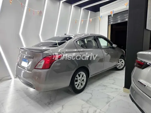 نيسان صنى 2021 أبيض مستعملة للبيع - 9