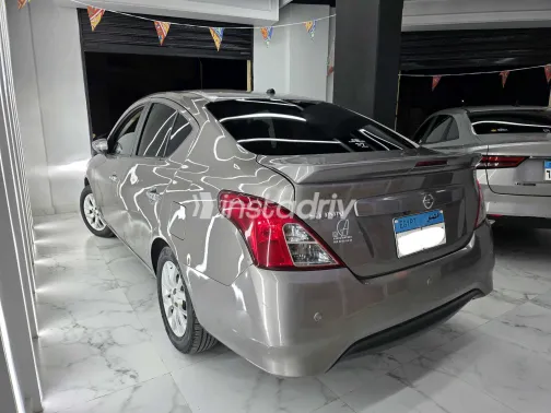 نيسان صنى 2021 أبيض مستعملة للبيع - 10