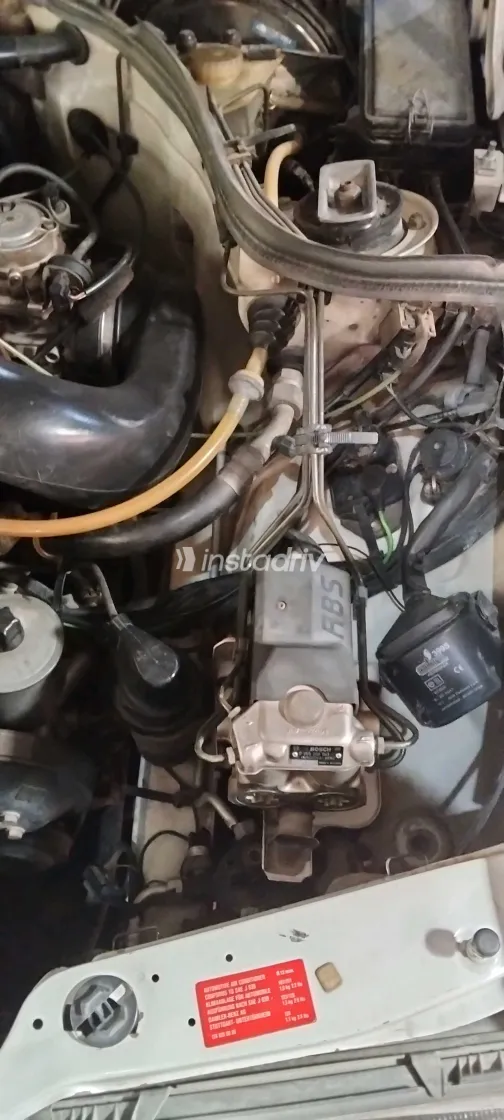 مرسيدس E 200 1989 أبيض مستعملة للبيع - 6