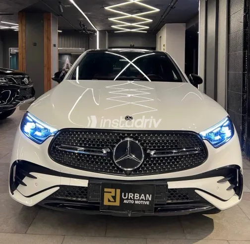 مرسيدس GLC 300 2026 أبيض مستعملة للبيع - 3