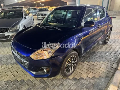 Suzuki Swift 2022 White Used for Sale - 8