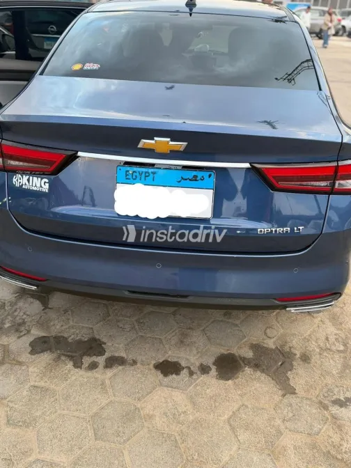 شيفروليه أوبترا 2026 أبيض مستعملة للبيع - 1