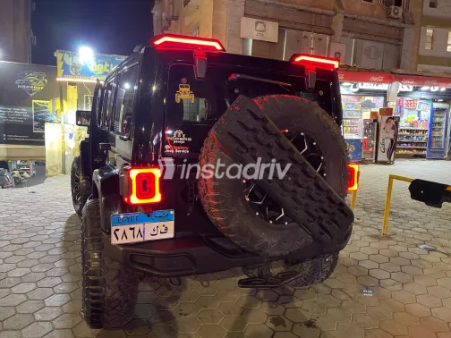 جيب رانجلر 2013 أبيض مستعملة للبيع - 3