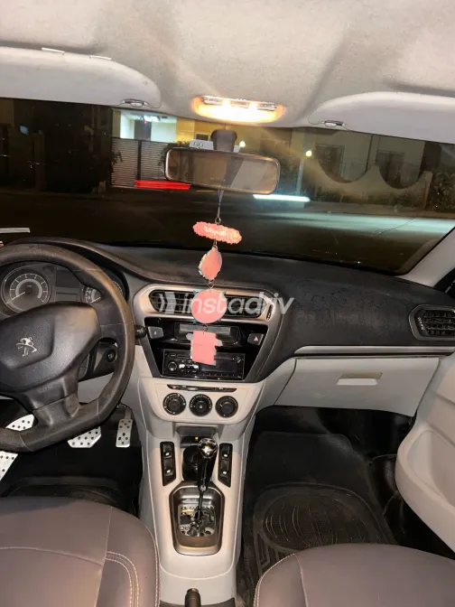 بيجو 301 2014 أبيض مستعملة للبيع - 5