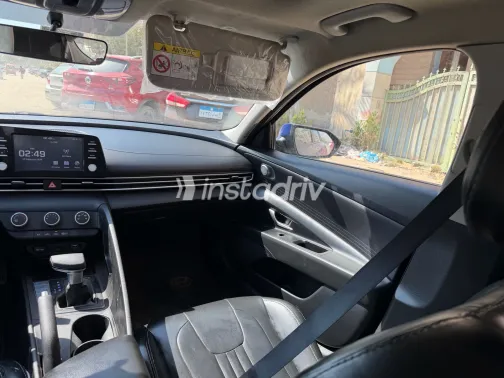 هيونداي إلنترا سى ان 7 2021 أبيض مستعملة للبيع - 6