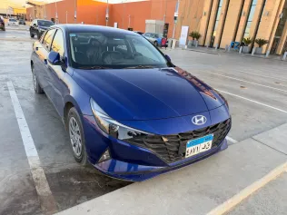 هيونداي إلنترا سى ان 7 2021 أبيض مستعملة للبيع